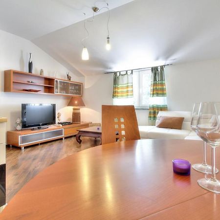 Apartments Suzy 우마그 외부 사진