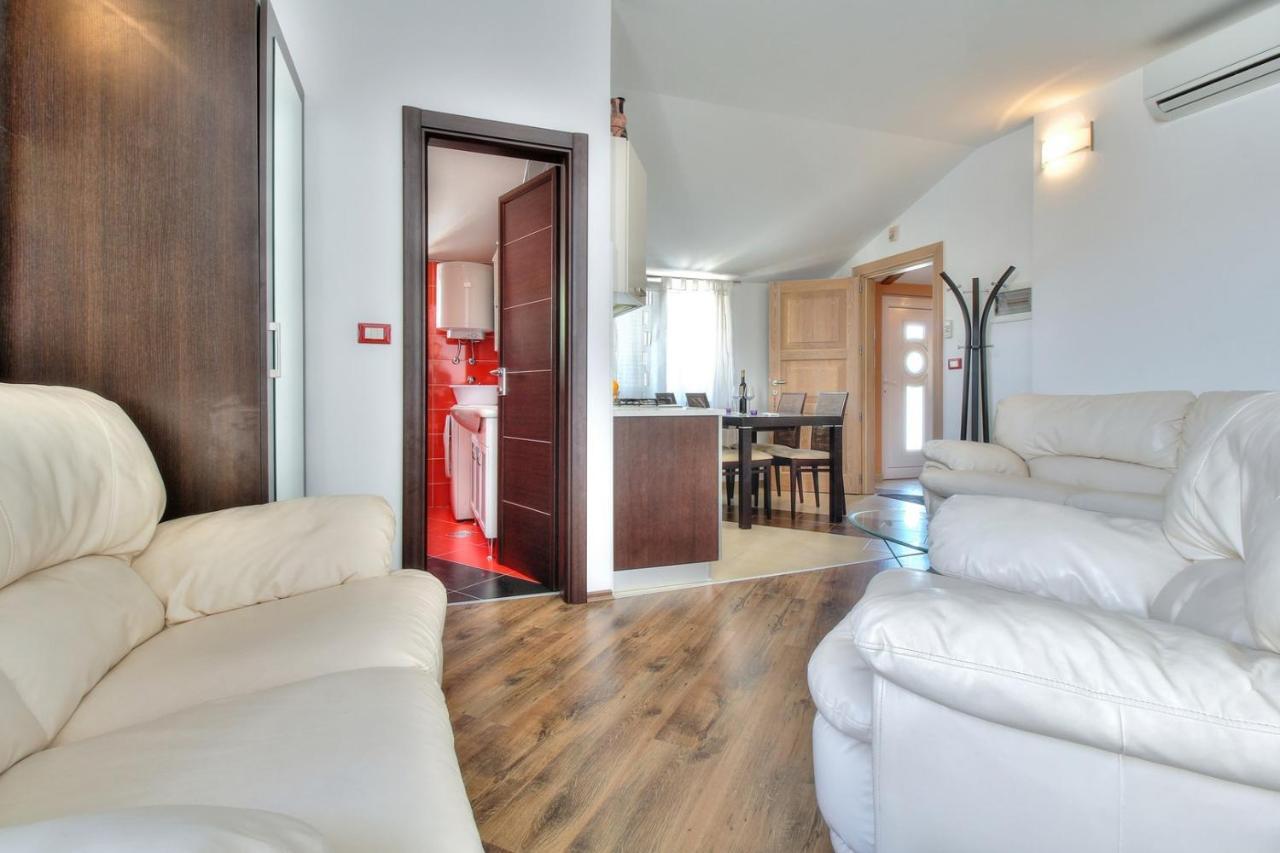 Apartments Suzy 우마그 외부 사진