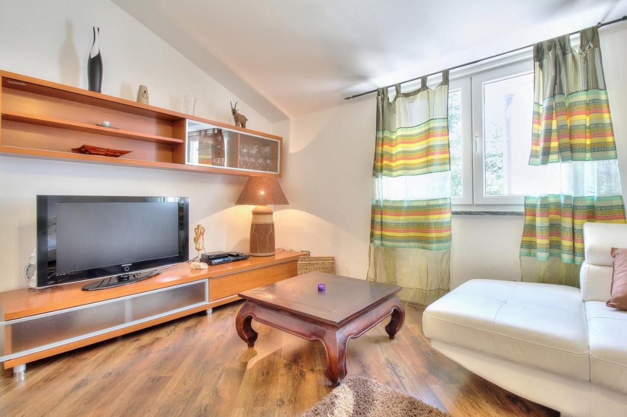 Apartments Suzy 우마그 외부 사진